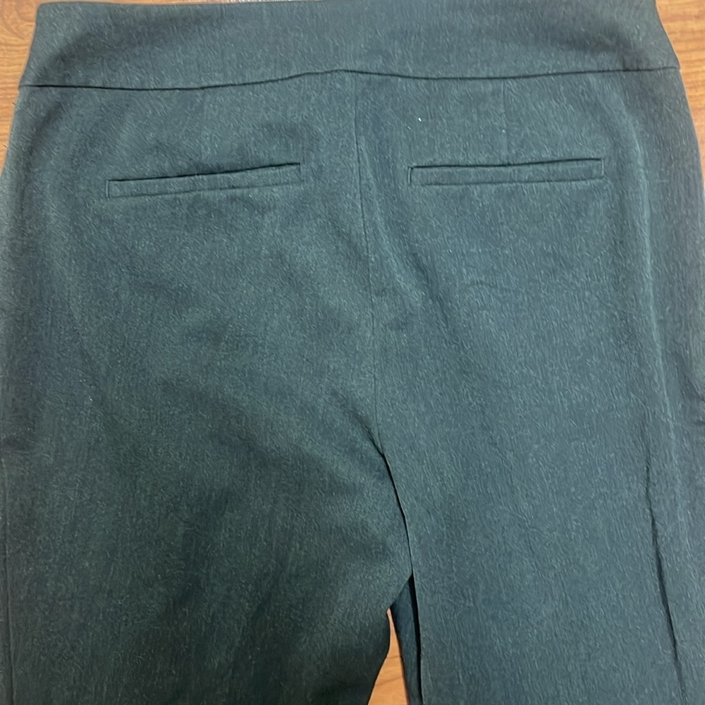 Ann Taylor factory the straight curvy fit in grey size 4 - Picture 8 of 8